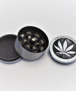 Grinder acero negro hoja de hierbaa